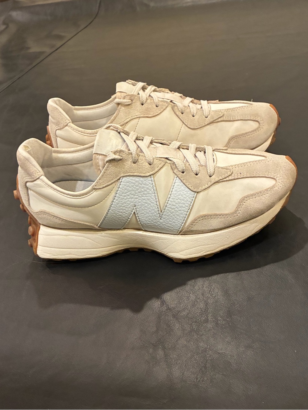 New Balance 327 Anthropology size 8 (women’s) - Picture 3 of 13